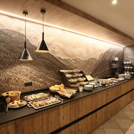 Alpenhof Hotel