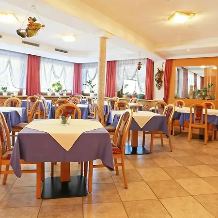 Hotel Alpenhof Colle Isarco